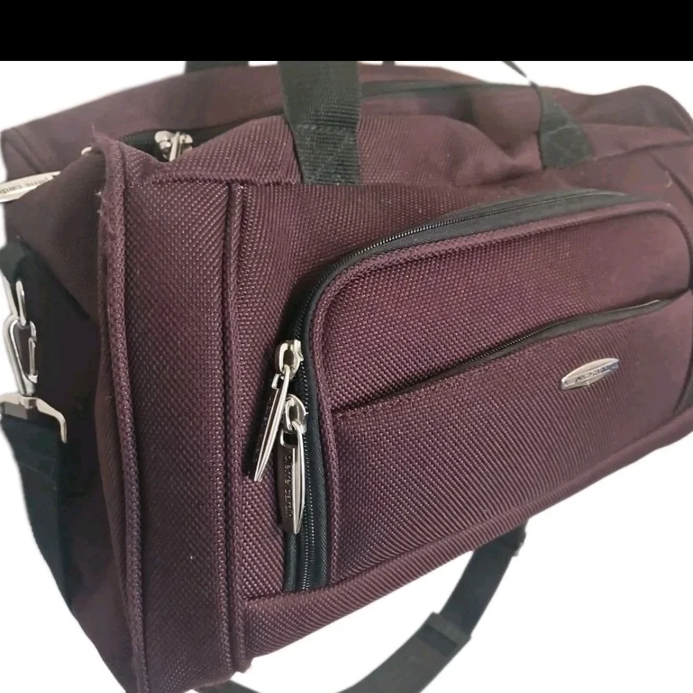 Pierre Cardin Maroon Duffle Bag Cottagecore Normcore Boho Y2k Soho(T)